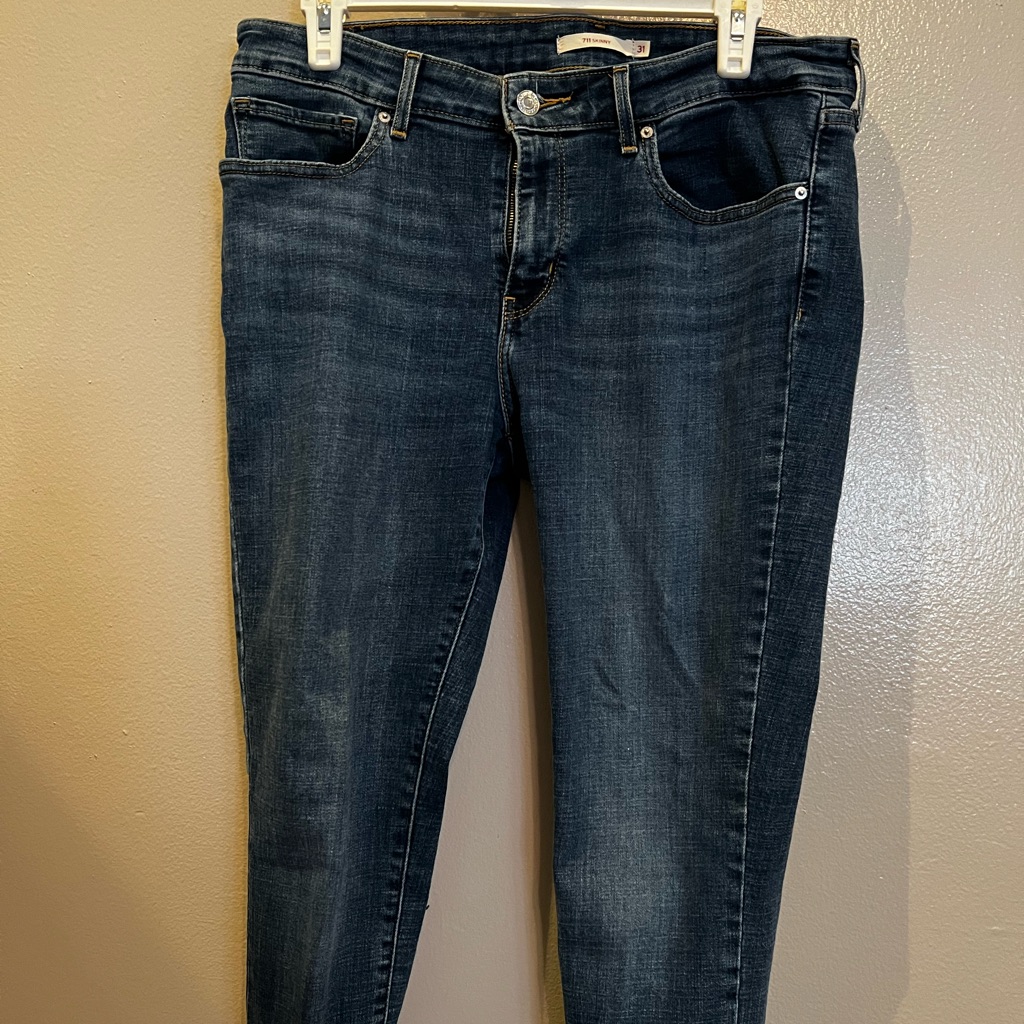Womens 711 Levis